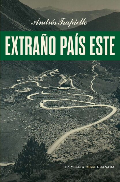 Extraño país Este