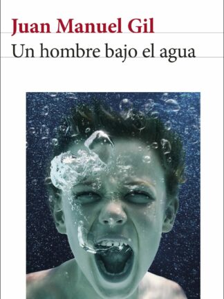 Un hombre bajo el agua